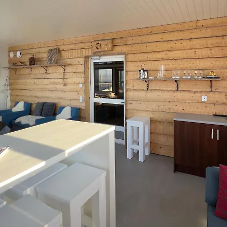 Hotel Arctic Zone