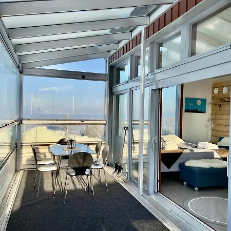 Hotelli Arctic Zone 3*
