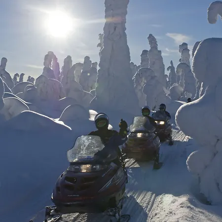 Arctic Zone Hotel 3*