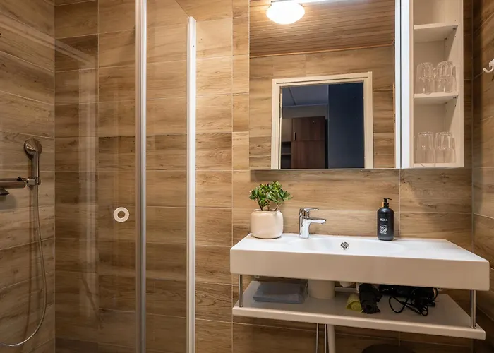 Arctic Zone فندق